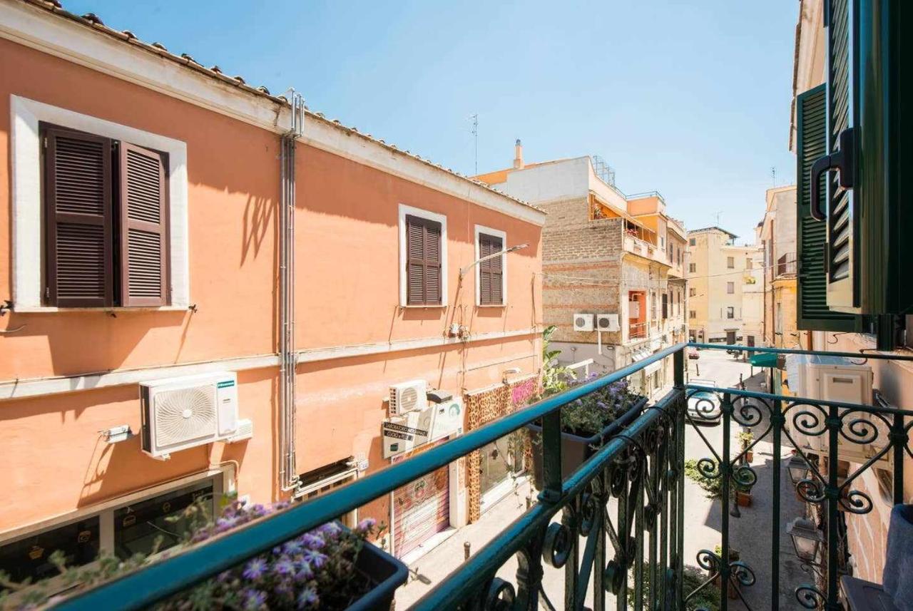 Ferienwohnung Little House In The Centre Nettuno Exterior foto